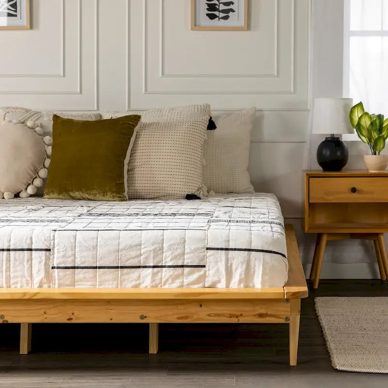 King-size Solid Wood Platform Bed