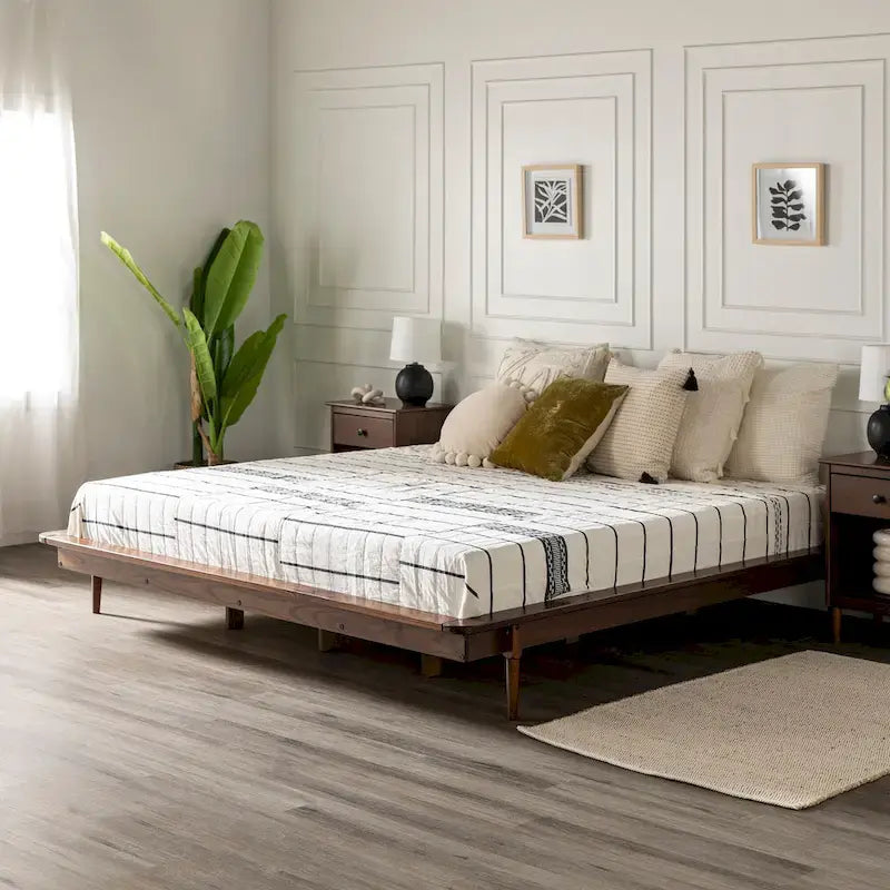 King-size Solid Wood Platform Bed