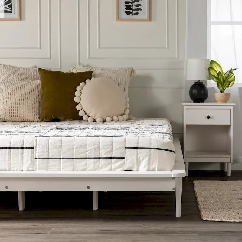 King-size Solid Wood Platform Bed