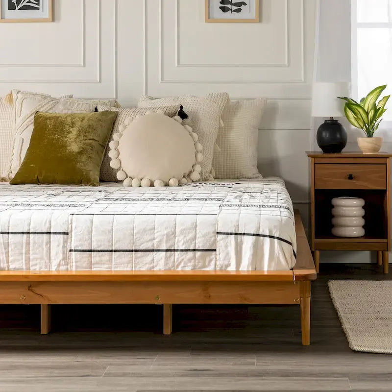 King-size Solid Wood Platform Bed